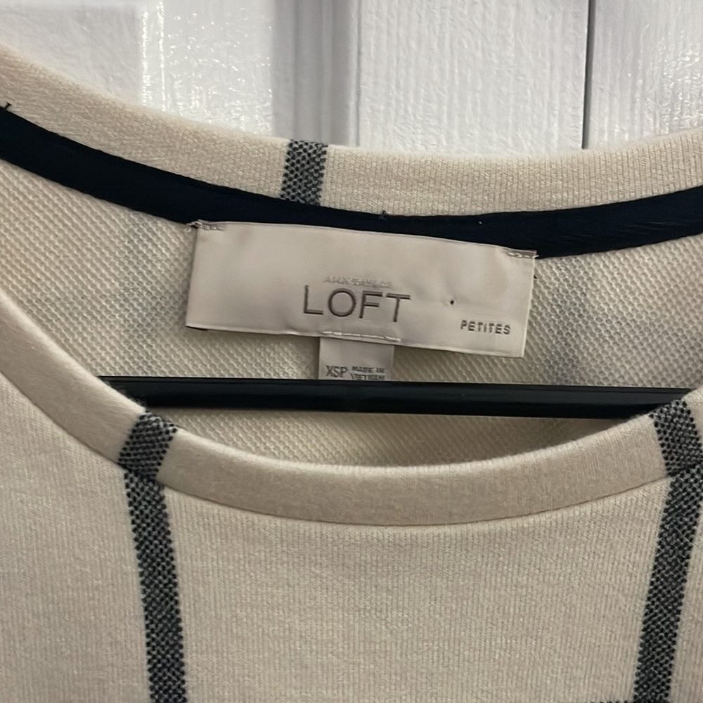 Loft white and blue check sweatshirt sweater - Picture 2 of 3